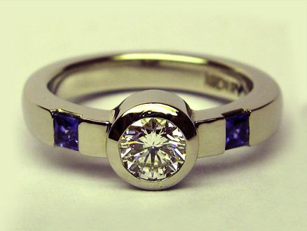Palladium Diamond w/round brilliant & sapphires